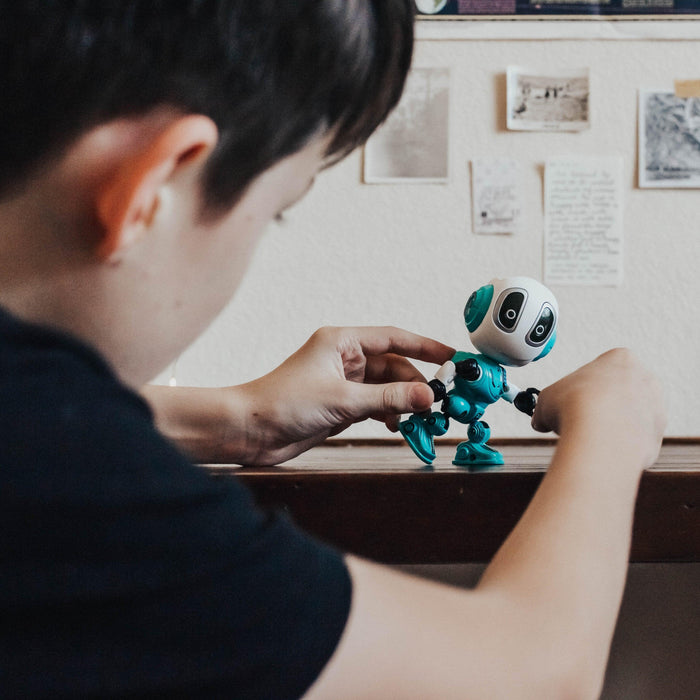 Ditto Mini Talking Robot - USA Toyz
